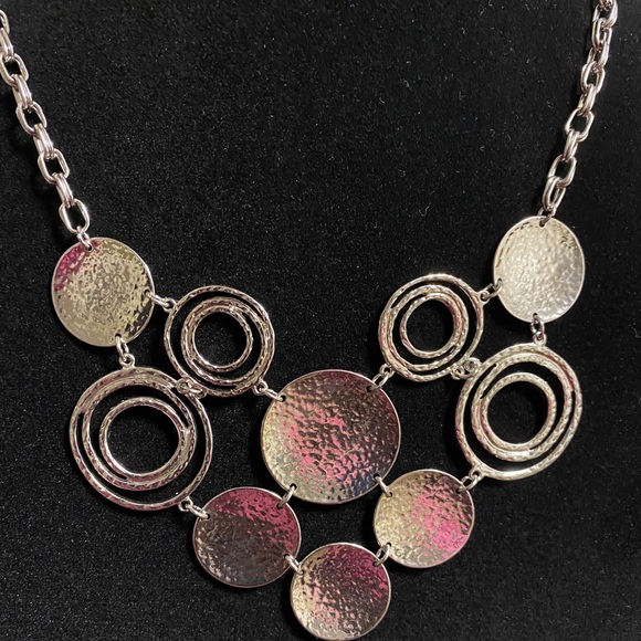 Foxy Mama! - Picture 2 of 9